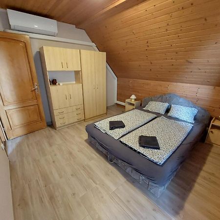 Panna Apartmanház Balatonlelle Exterior foto